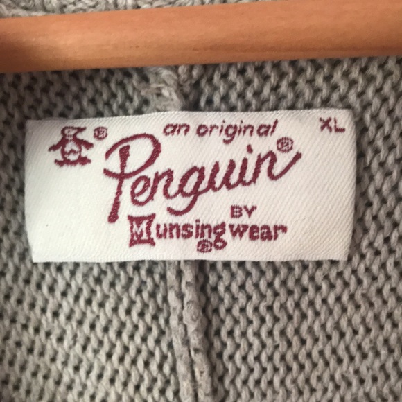 Penguin Sweater - Picture 4 of 4